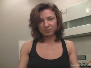 Horny housewife prepares for the webcam adventure