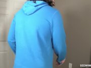 Mature slut sucks a young cock 6/16