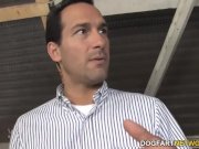 Scarlett Pain fucks BBC but her father doesn't like it 4/16