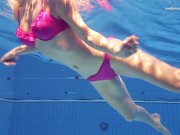 Hot Elena shows what she can do under water 7/16