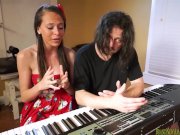 Teen wannabe singer sucking cock for her chance 7/16