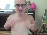 Teen with glasses and high heels masturbates 16/16