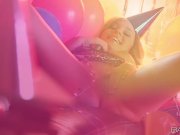 Babes - Alexis Adams plays with herself 16/16