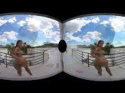 Exotic Hottie Noemilk Loves Some Virtual Outdoor Sex 7/16