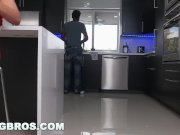 BANGBROS - Bridgette B and Vienna Black Share a Long Cock (mc15959) 9/16