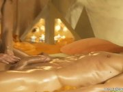 Golden Handjob Massage From MILF 14/16