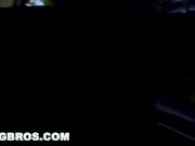 BANGBROS - Willow Winters Rides The Bang Bus in Miami! (bb16044) 16/16