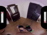 VR Cosplay X Threesome With Jade And Kitana VR Porn 6/16