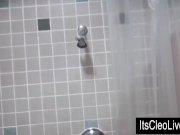 Flithy Coed Its Cleo Plays with Her Pussy in Gym Bathroom 2/16