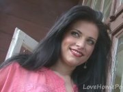 Hot babe poses in a white hat 14/16