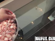 Mofos - Lets Try Anal - Anal Sex for Natural Sweetheart starring  Riley Rey 1/16