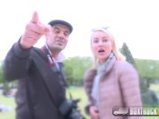 Hot MILF Elen Million has Sex in Public with the Photographer 1/16