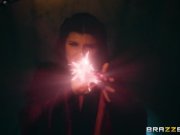 Queen Of Thrones: Part 3 (A XXX Parody) - Brazzers 12/16