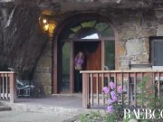 Behind the Scene - camgirl Jenny Blighe first pro shoot 8/16