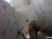 London Keyes takes a  shower 1/16