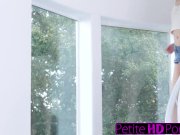 Hot Lesbians Tremble With Pussy Licking Orgasms 2/16