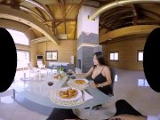 Cristina Miller's romantic dinner 4/16