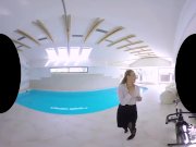 Selvaggia is a real estate agent that will soon be fucked 4/16