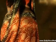 Exposing Her Dramatic Indian Beauty 8/16