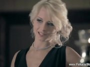 Elegant Blowjob MILF Babe Hot Erotic 1/16