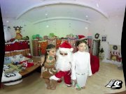 WankzVR - Santa's Wankzshop 7/16