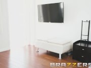 Brazzers - Sexy Siren Shay Evens gets tries some cock 2/16