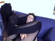 Italian Brunette nylon feet masturbation instruction 5/16