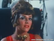 Classic Threesome With Pretty MILFs 4/16