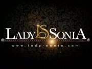 2 UK MILFs share toys and orgasms 16/16