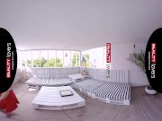 RealityLovers - Blondes are better VR 4/16