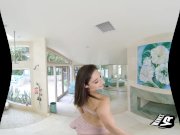 WankzVR - Danger When Wet ft. Abella Danger 4/16