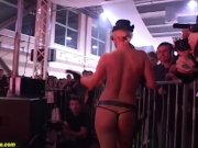 flexi lesbian milf show on stage 14/16