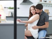 Teeny Lovers - Linda Weasley - Teen pussy fucked pink to red 1/16