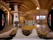 RealityLovers - Stunning Redhead Red Bird 8/16