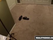 Reality Kings - Street BlowJobs - Sloppy Job - Ariel Skye , Alec Knight 3/16