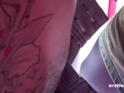 Minka macht Krissi den Berliner Curry -Stripe Tease 16/16