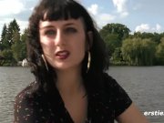 Luz braucht es einmal am Tag 1/16