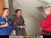 Two workers screw busty blonde grandma 4/16