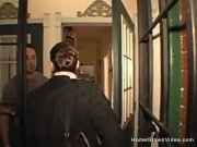 Getting a handjob from my Latina masseuse 1/16