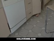 SisLovesMe - Stepbro Wins Game And Gets His Cock Sucked 11/16