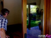 Gigi Loren gets missionary and facial 3/16