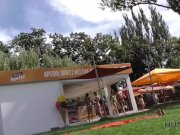 HUNT4K. Comely girl enjoys outdoor anal sex for money with new guy 3/16