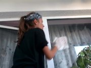 Amateur GF Undressing While Cleaning 6/16