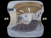 Blonde MILF covers herself in piss - VR Porn 13/16