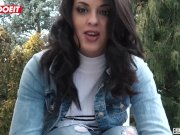 COCO DE MAL SQUIRTS IN HER FIRST PORN MOVIE 3/16