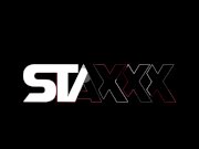 Nikki Nievez rides till she squirts 1/16