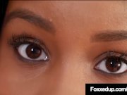 Ebony Tart Jenna Foxx Opens Her Dark Thighs & Rubs Her Pussy! 7/16