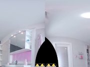 Blonde meets brunette in pissy pussy licking - Virtual Porn 15/16