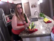 MILFs Play in the Kitchen 3/16