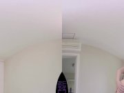 Two babes share a cock 7/16